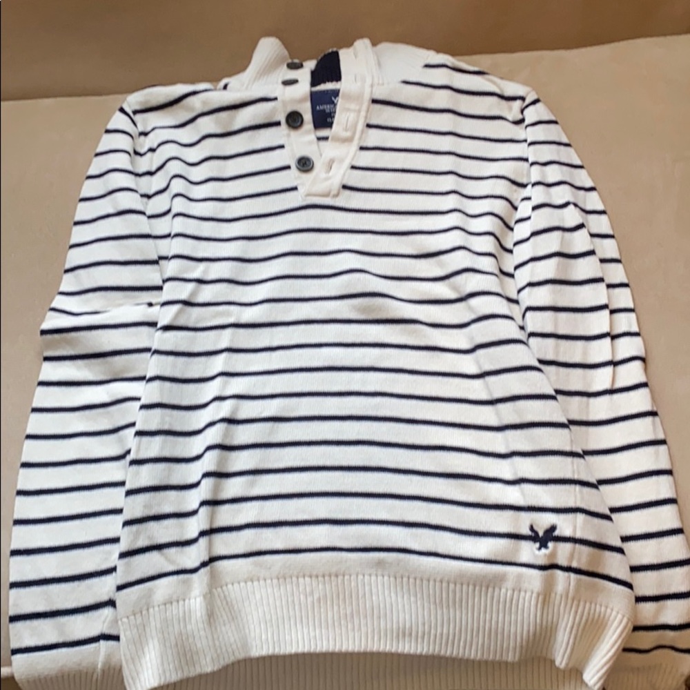 American Eagle polo